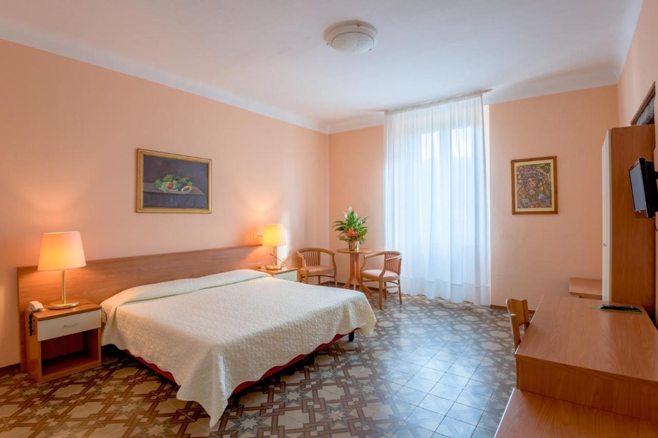 Hotel Roma Porretta Terme Esterno foto