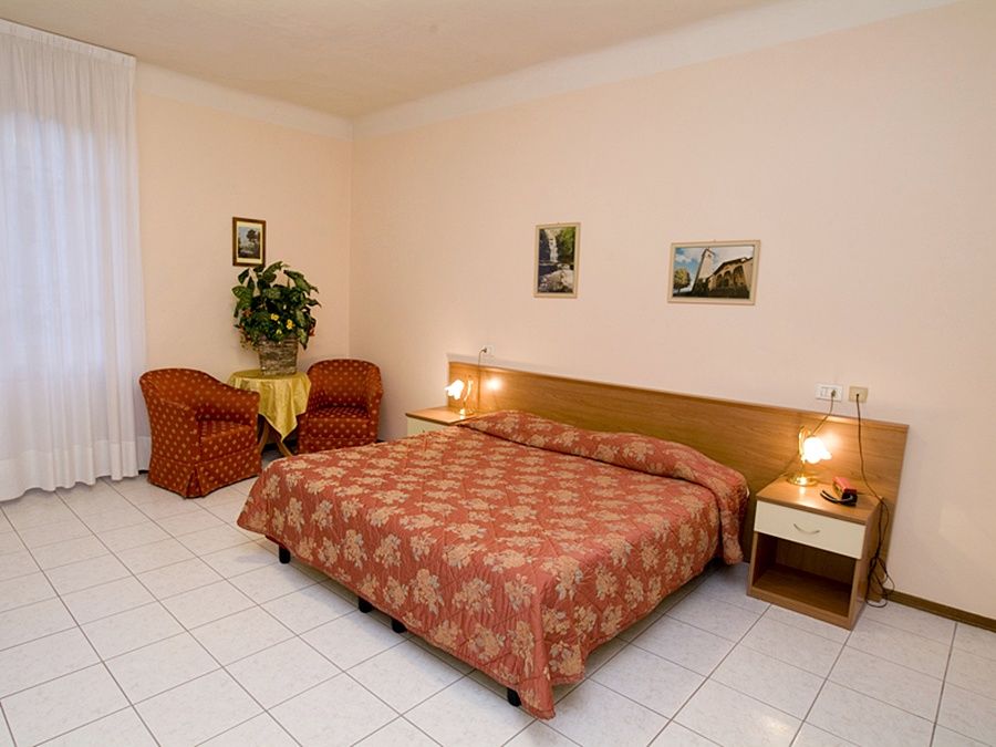 Hotel Roma Porretta Terme Camera foto